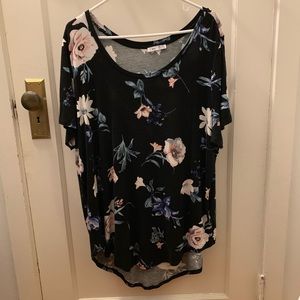 Adelene round hem tee from Dia.